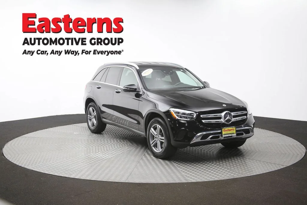 Used 2021 Black Mercedes-Benz GLC 300 image 51