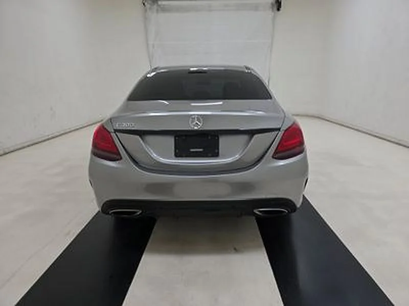 Used 2019 Silver Mercedes-Benz C 300 image 5