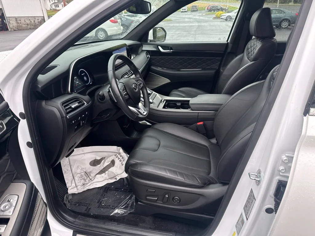 Used 2021 White Hyundai Calligraphy image 7