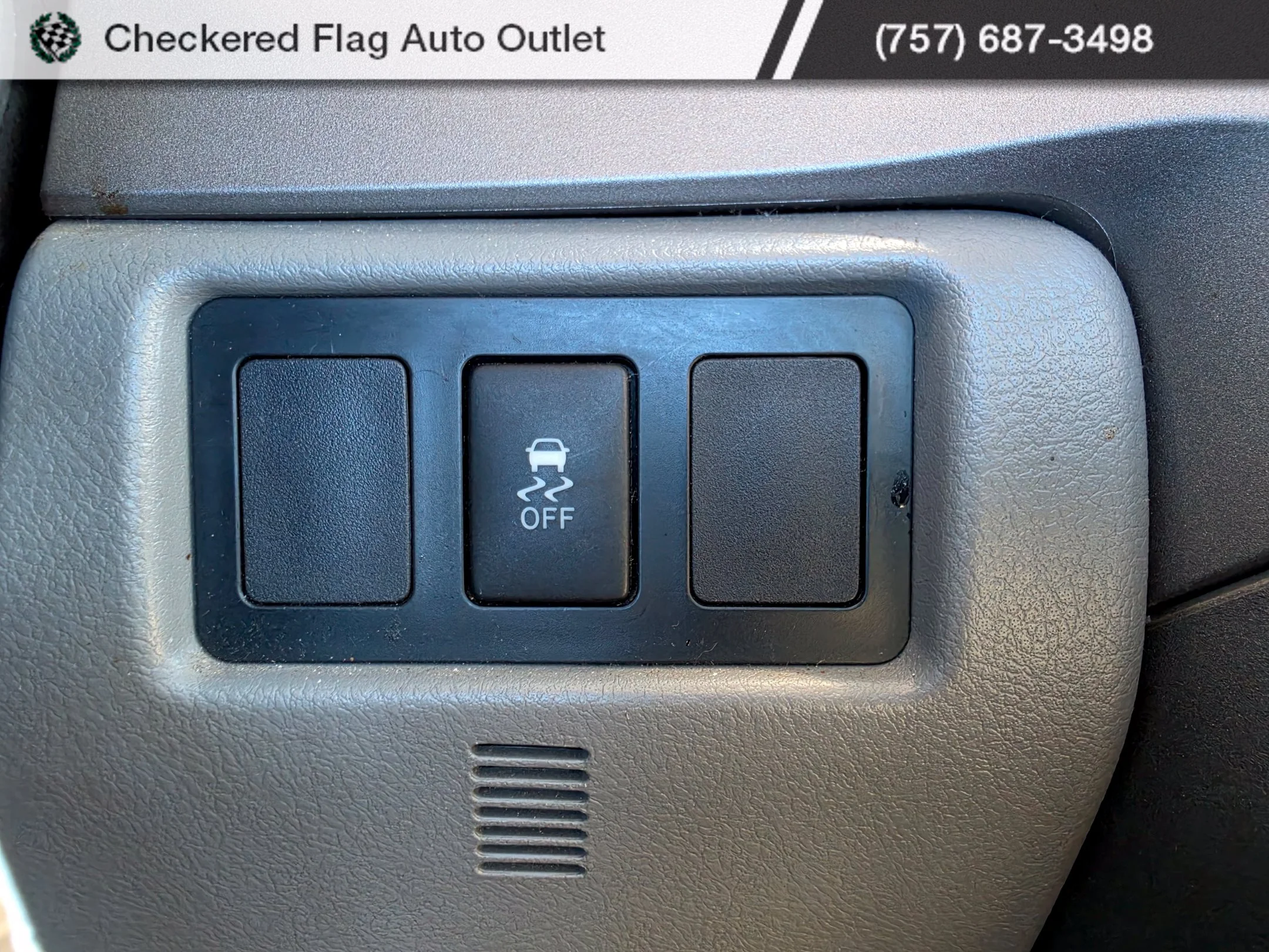 Used 2012 Spruce Mica Toyota Grade image 15