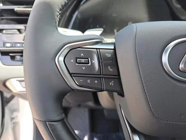 New 2026 Eminent White Pearl Lexus PREMIUM image 27