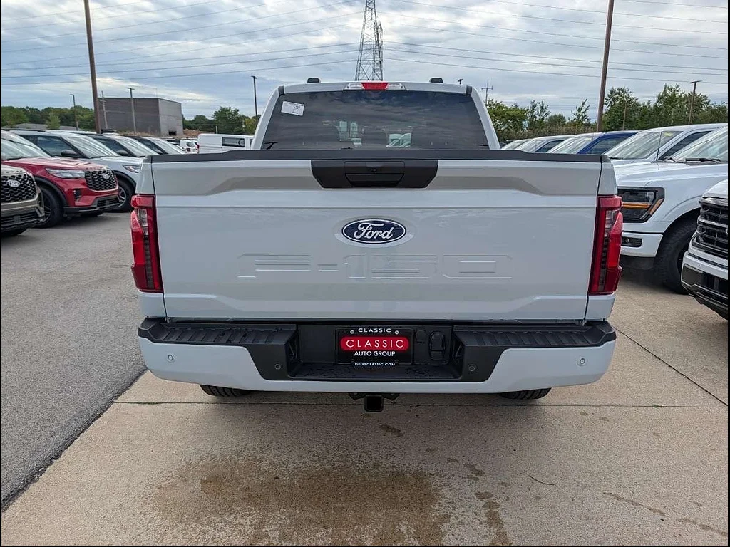 New 2026 Avalanche Ford STX® image 4