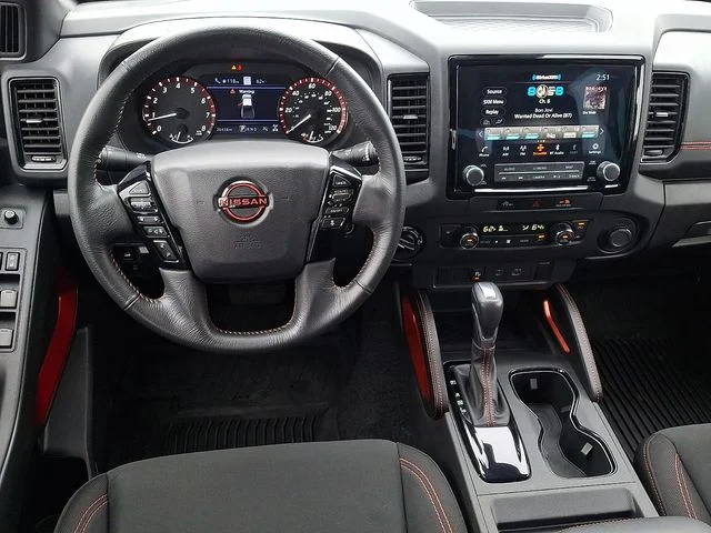 Used 2024 Green Nissan PRO-4X image 10