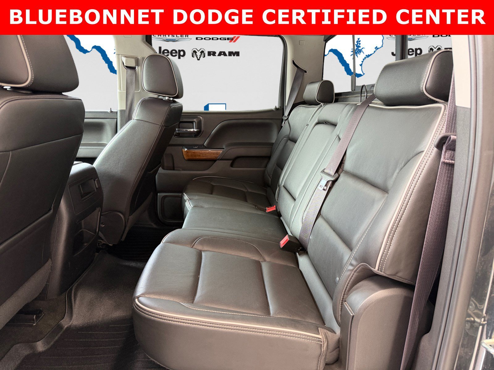 Used 2017 Graphite Metallic Chevrolet High Country image 22