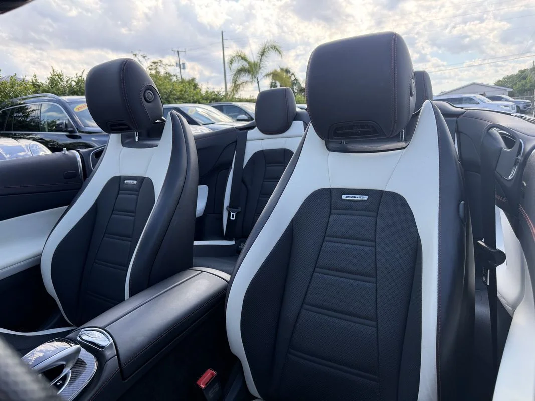 Used 2020  Mercedes-Benz 4MATIC® image 11