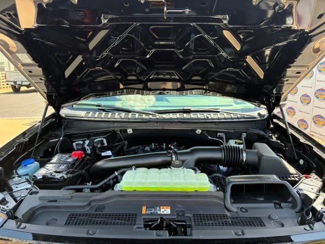 New 2027 Agate Black Metallic Ford Active image 17
