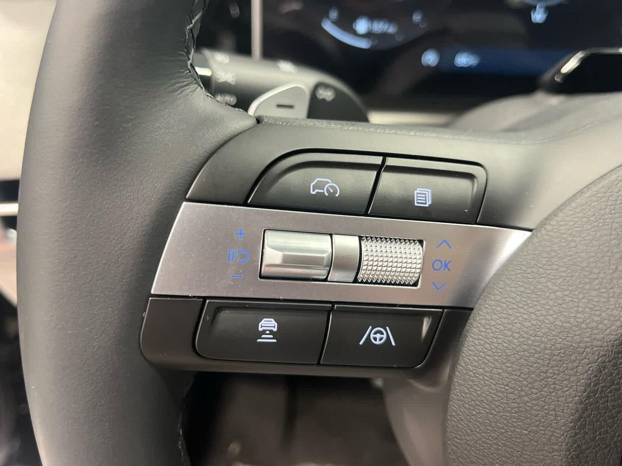 2025 Hyundai Tucson Limited - Photo 30