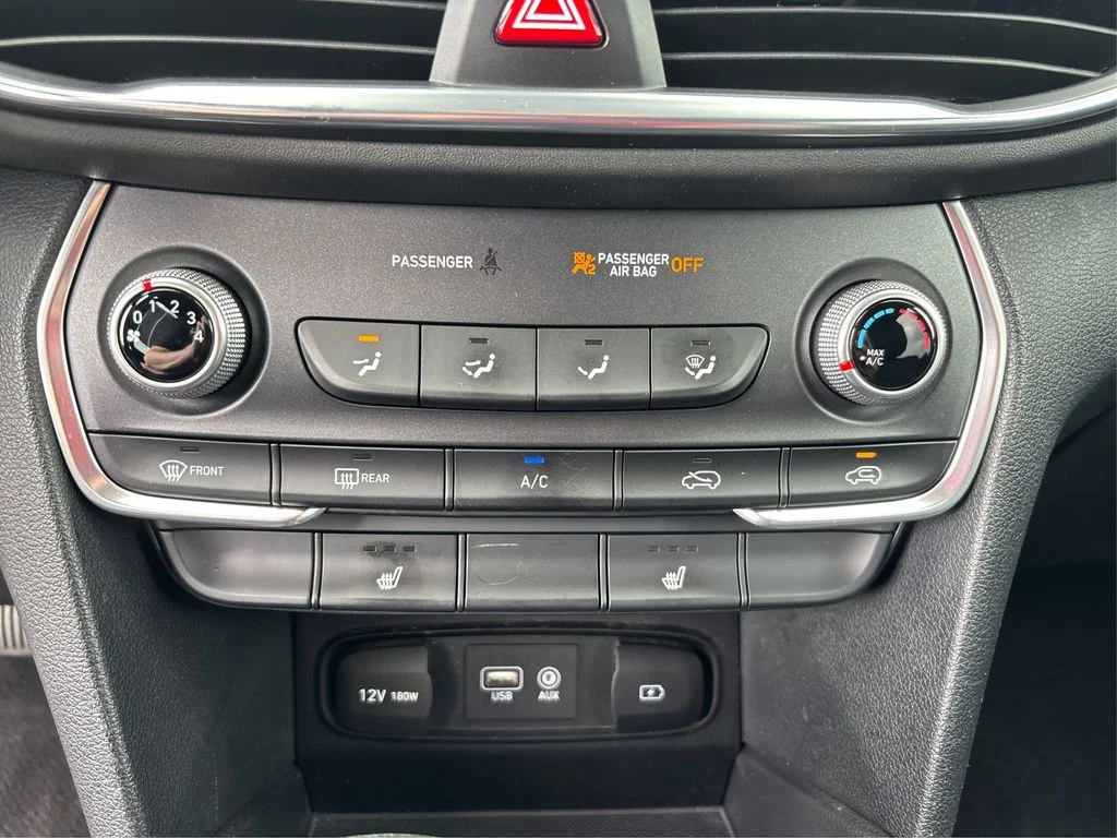 Used 2020 Green Hyundai SEL image 27