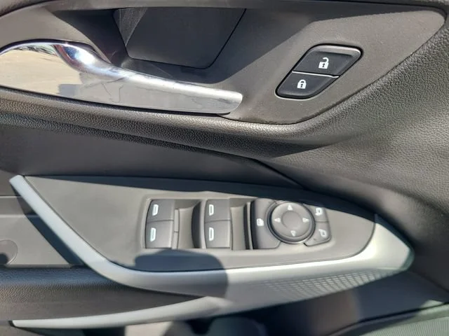 New 2026 Sterling Gray Metallic Chevrolet 1RS image 17