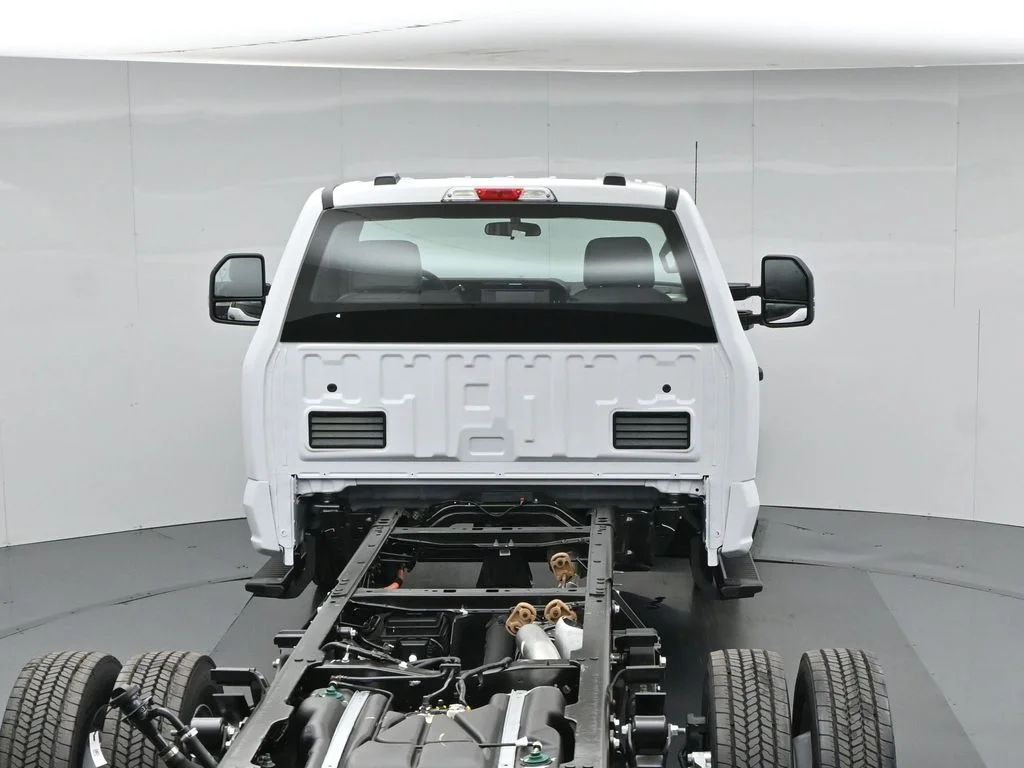 New 2026 White Ford XL image 30
