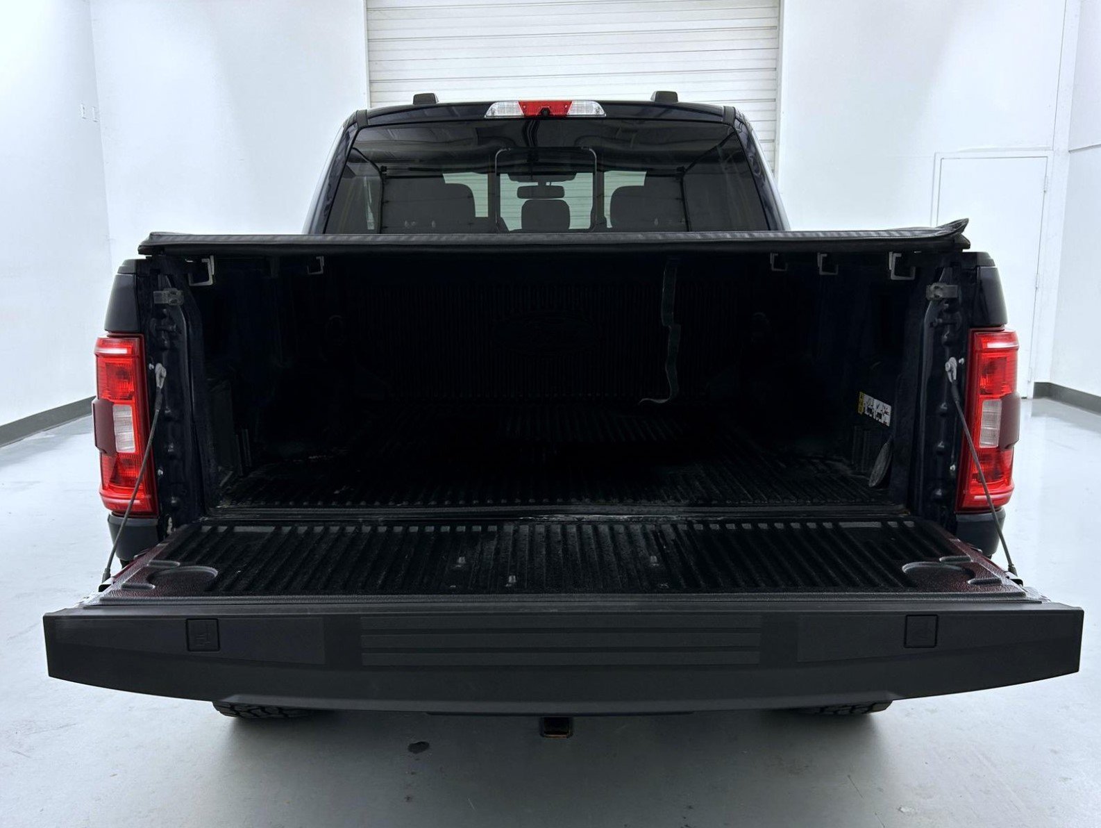 Used 2021 Blue Ford XLT image 22