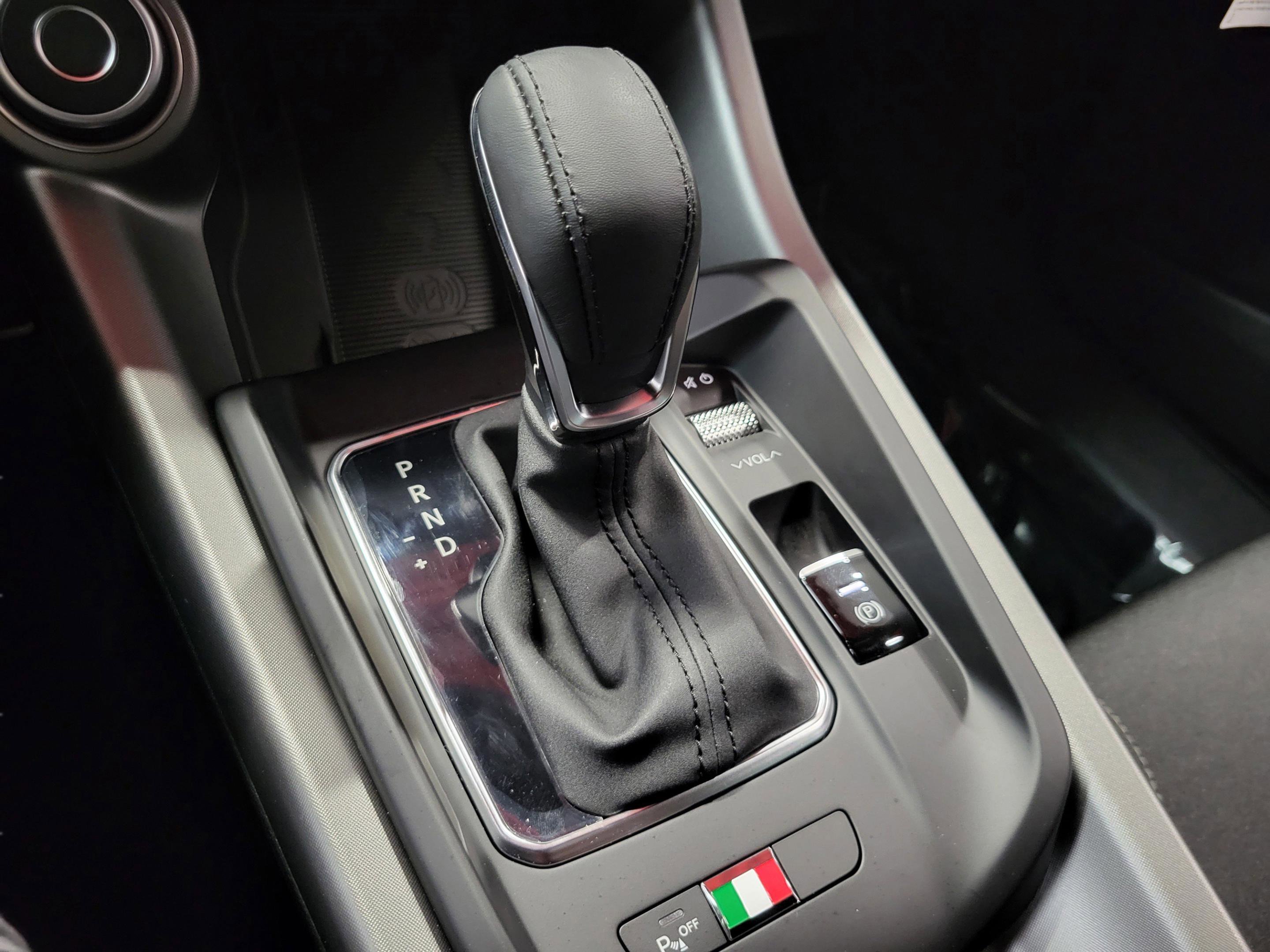 2025 Alfa Romeo Tonale Base - Photo 45