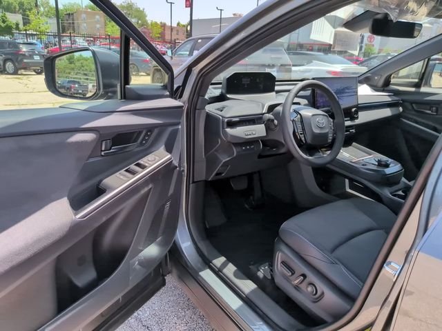 New 2026 Overcast Toyota  XSE image 10