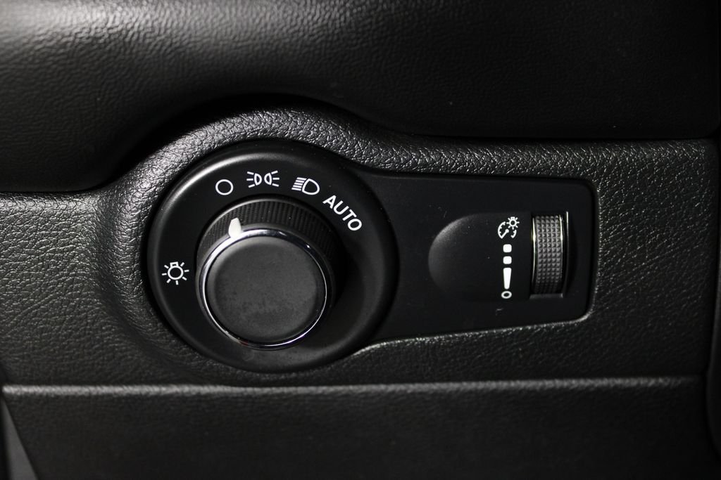 Used 2025 Red Dodge GT image 22