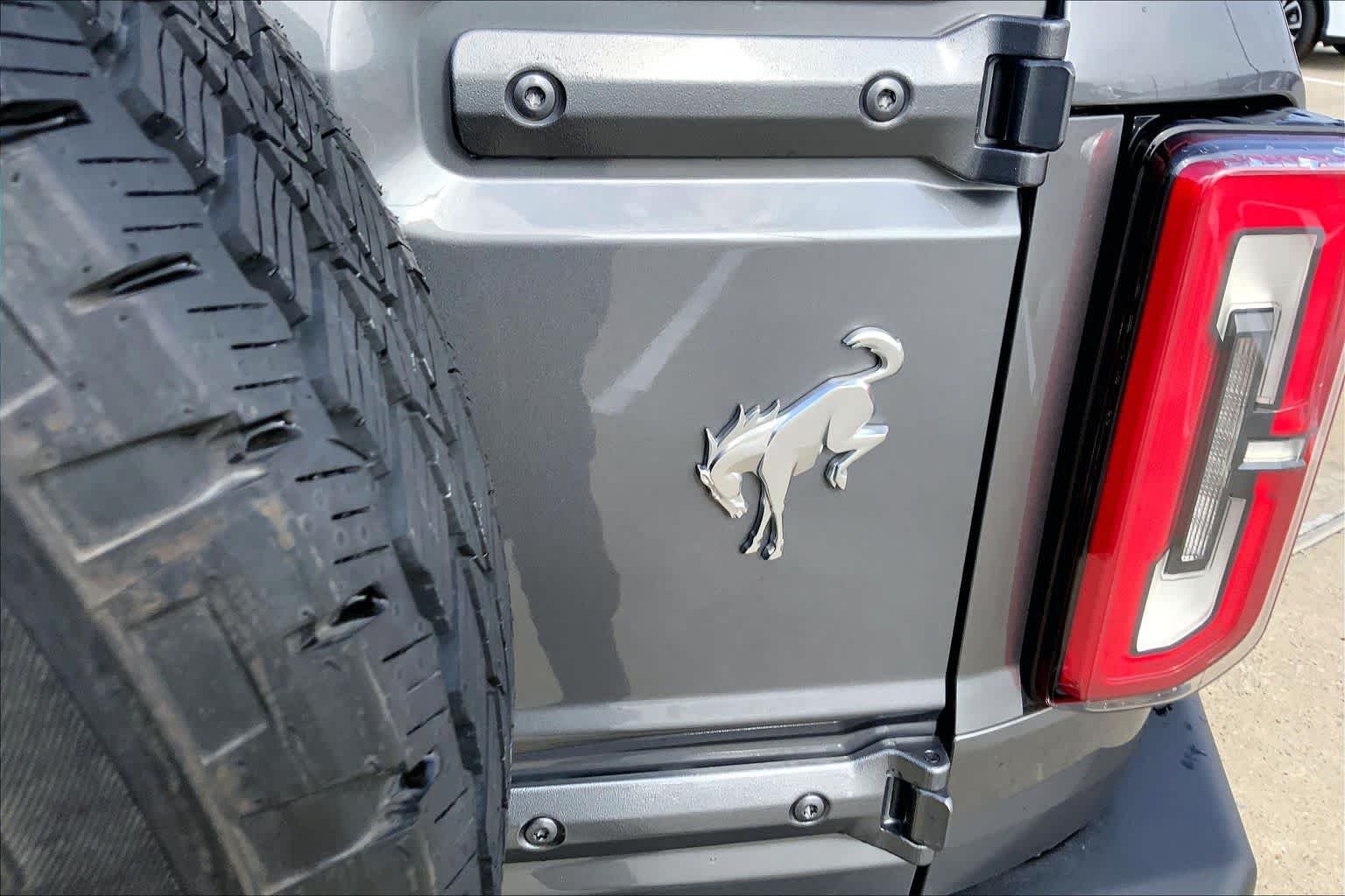 Used 2023 Carbonized Gray Metallic Ford Outer Banks image 29