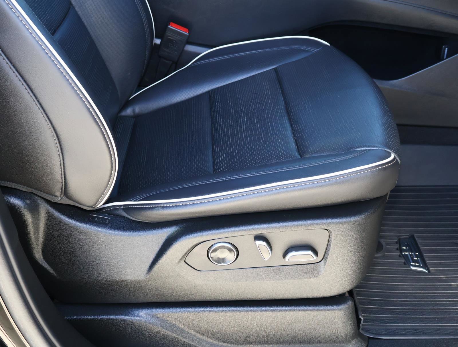 2024 Cadillac Escalade Sport - Photo 25
