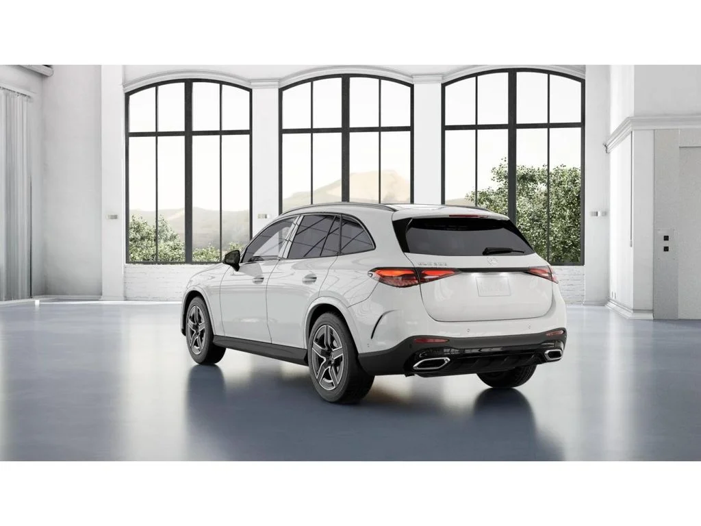 New 2027 White Mercedes-Benz GLC 300 image 28