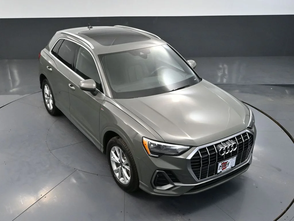 Used 2022 Gray Audi Premium image 55