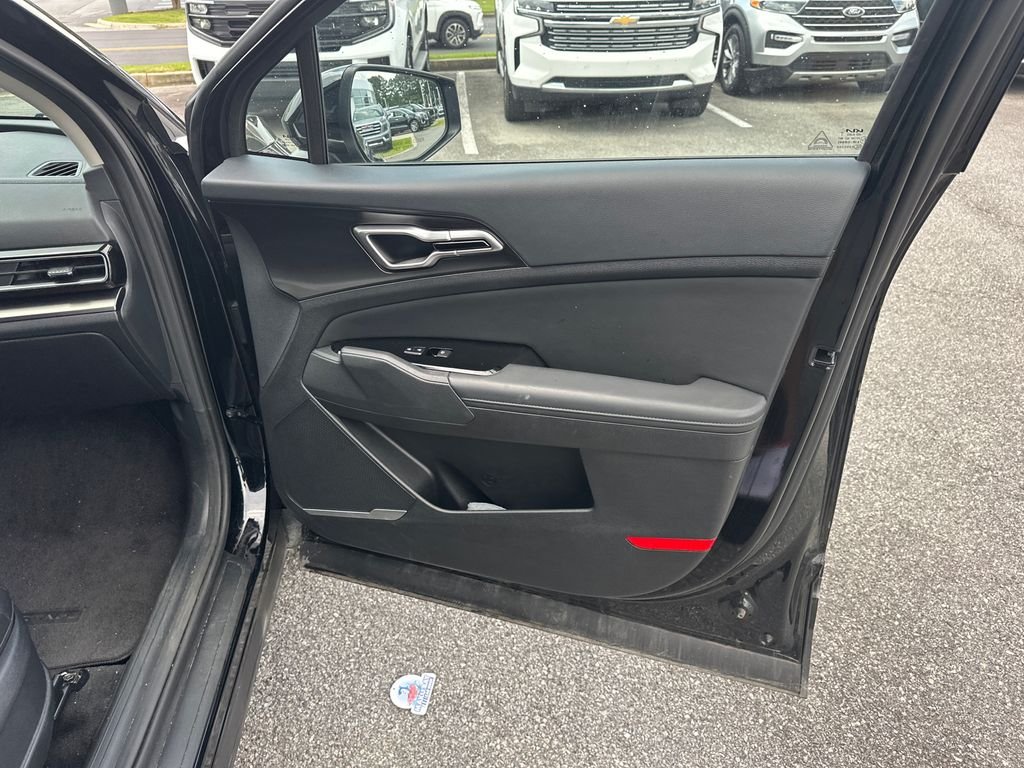 Used 2025 Black Kia EX image 14