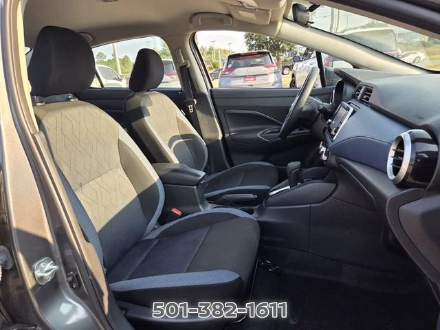 2025 Nissan Versa Sedan SV - Photo 17