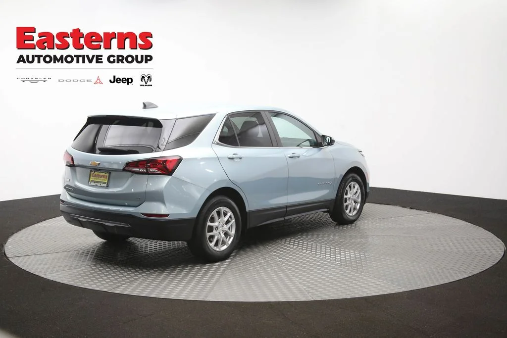 Used 2022 Blue Chevrolet LT image 40