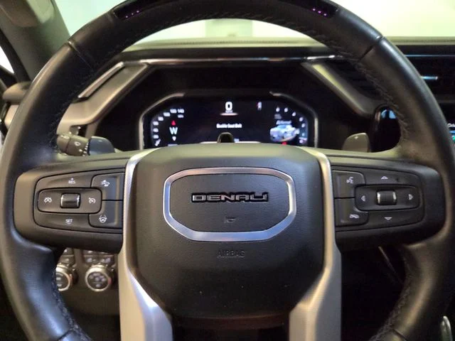 Used 2025 Silver GMC Denali image 23