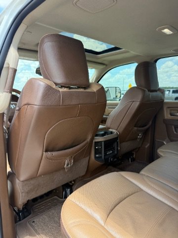 Used 2020 Bright White Clearcoat Ram Longhorn image 17