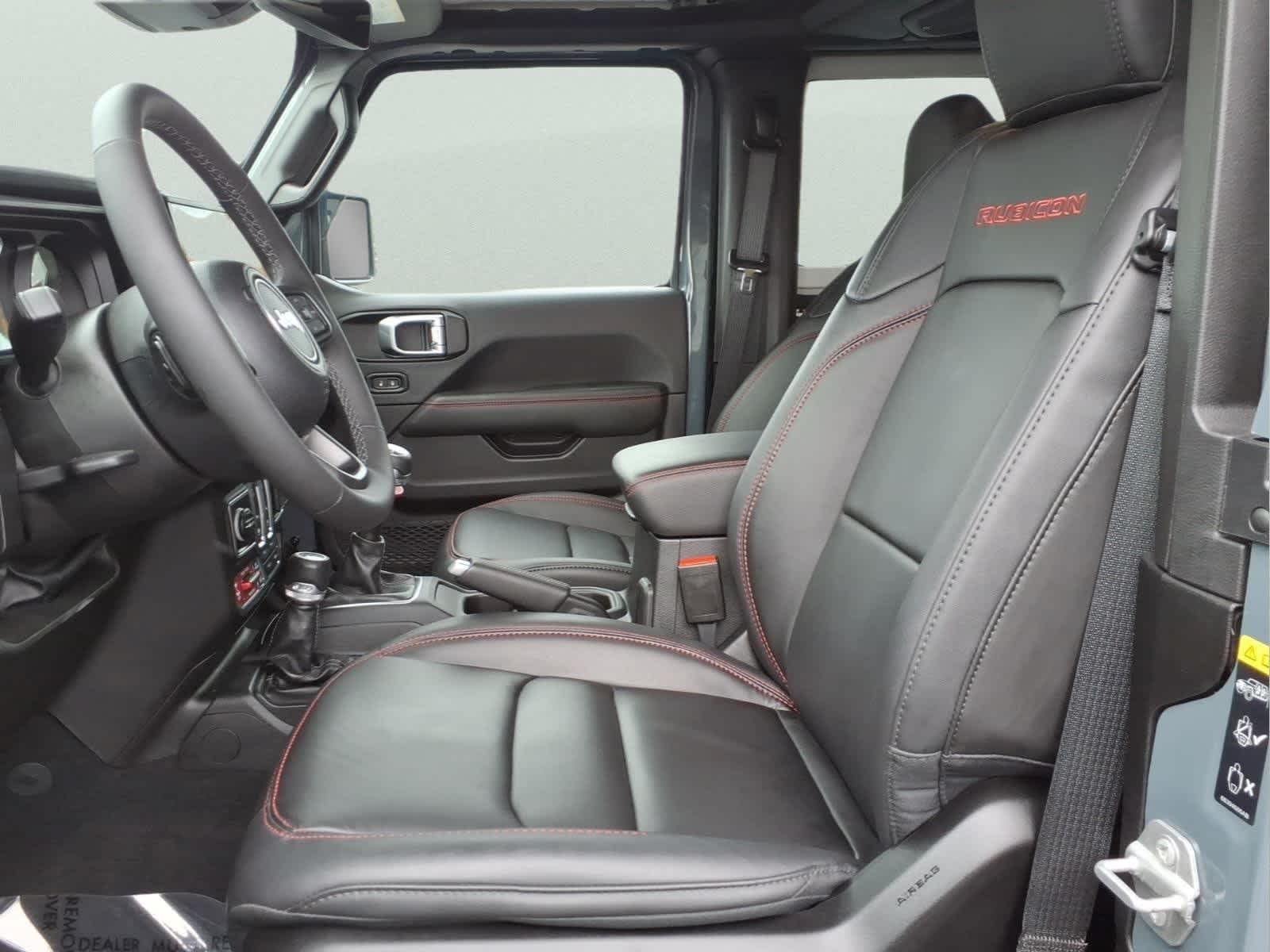 Used 2025 Anvil Clearcoat Jeep Rubicon X image 16