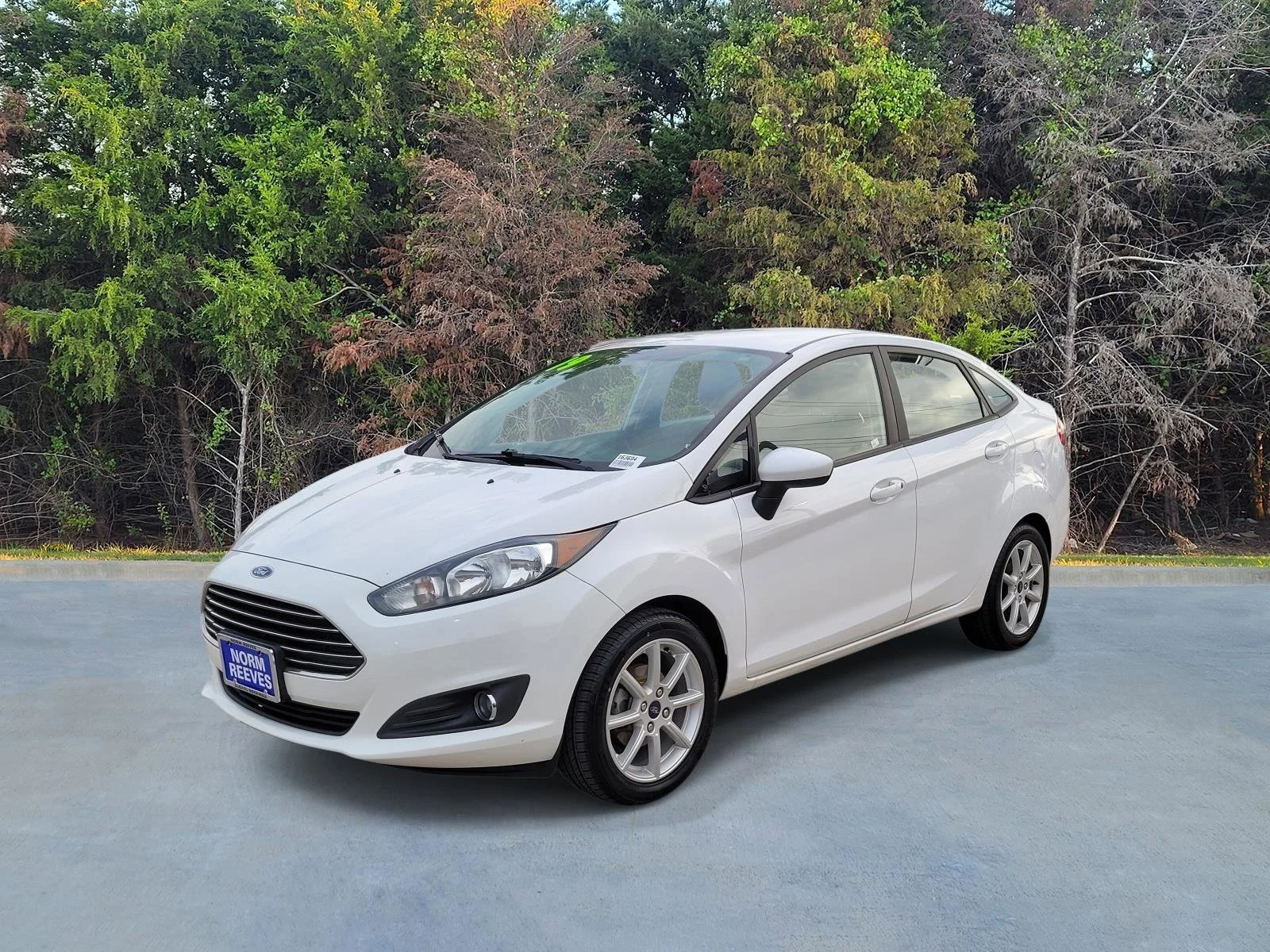2019 Ford Fiesta SE Sedan's photo