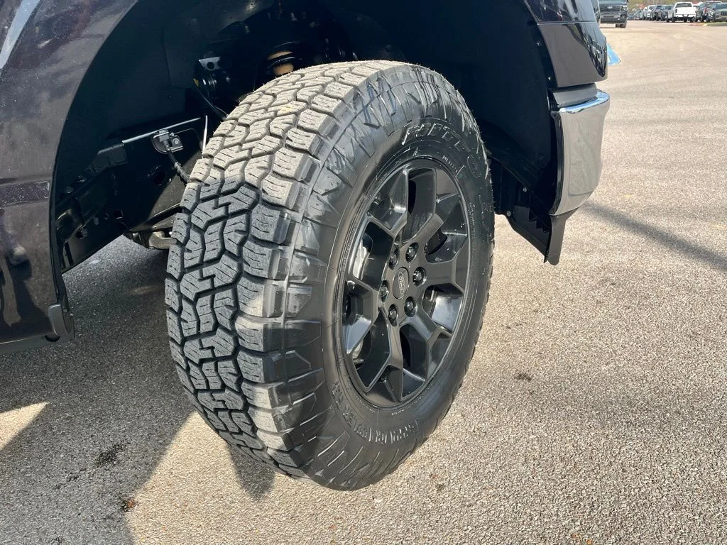 New 2026 Black Ford XLT image 6