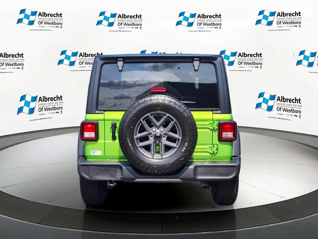New 2026 Mojito Clearcoat Jeep Sport S image 4