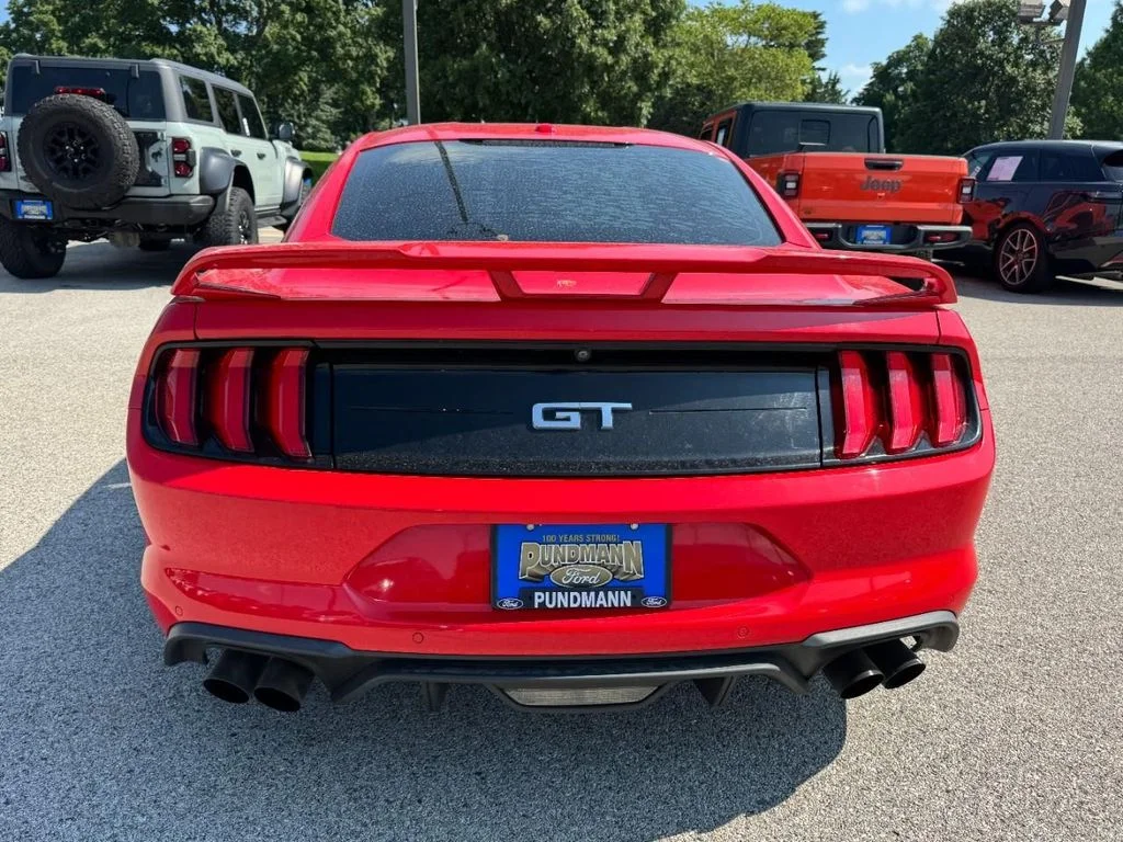 Used 2018 Race Red Ford GT Premium image 4