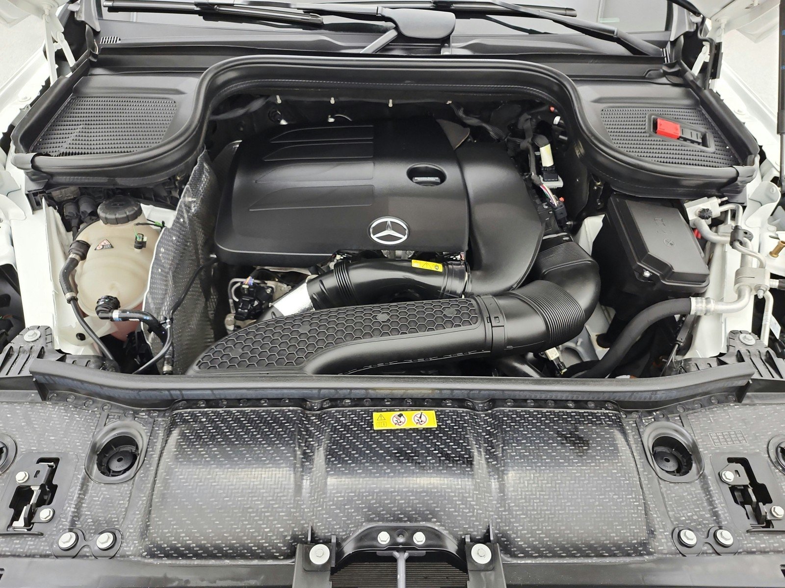 Used 2023 Polar White Mercedes-Benz GLE 350 SUV image 16