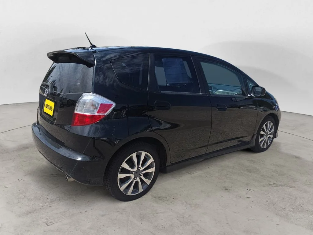 Used 2013 Black Honda Sport image 5