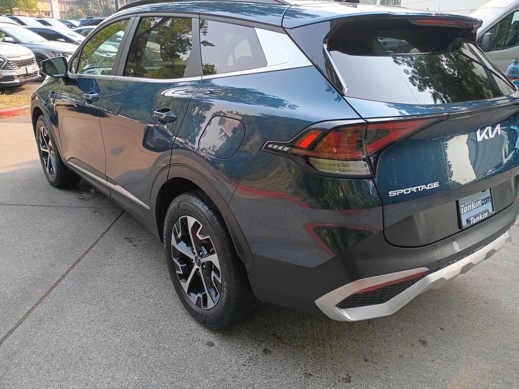 Used 2023 Blue Kia EX image 6
