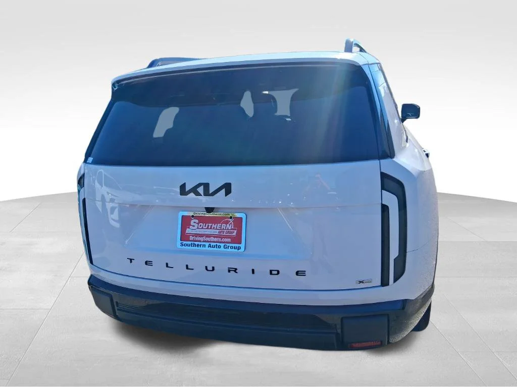 Certified Used 2027 White Kia X-Line SX image 7
