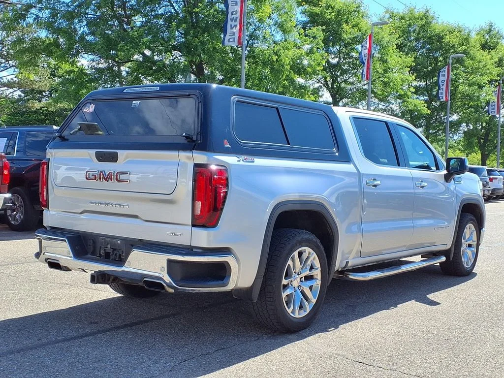 Used 2019 Silver GMC SLT image 4