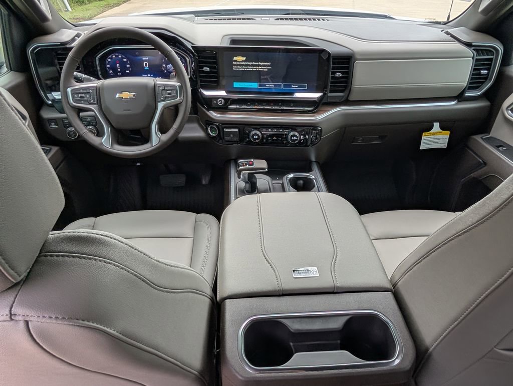 New 2026 Summit White Chevrolet LT image 5