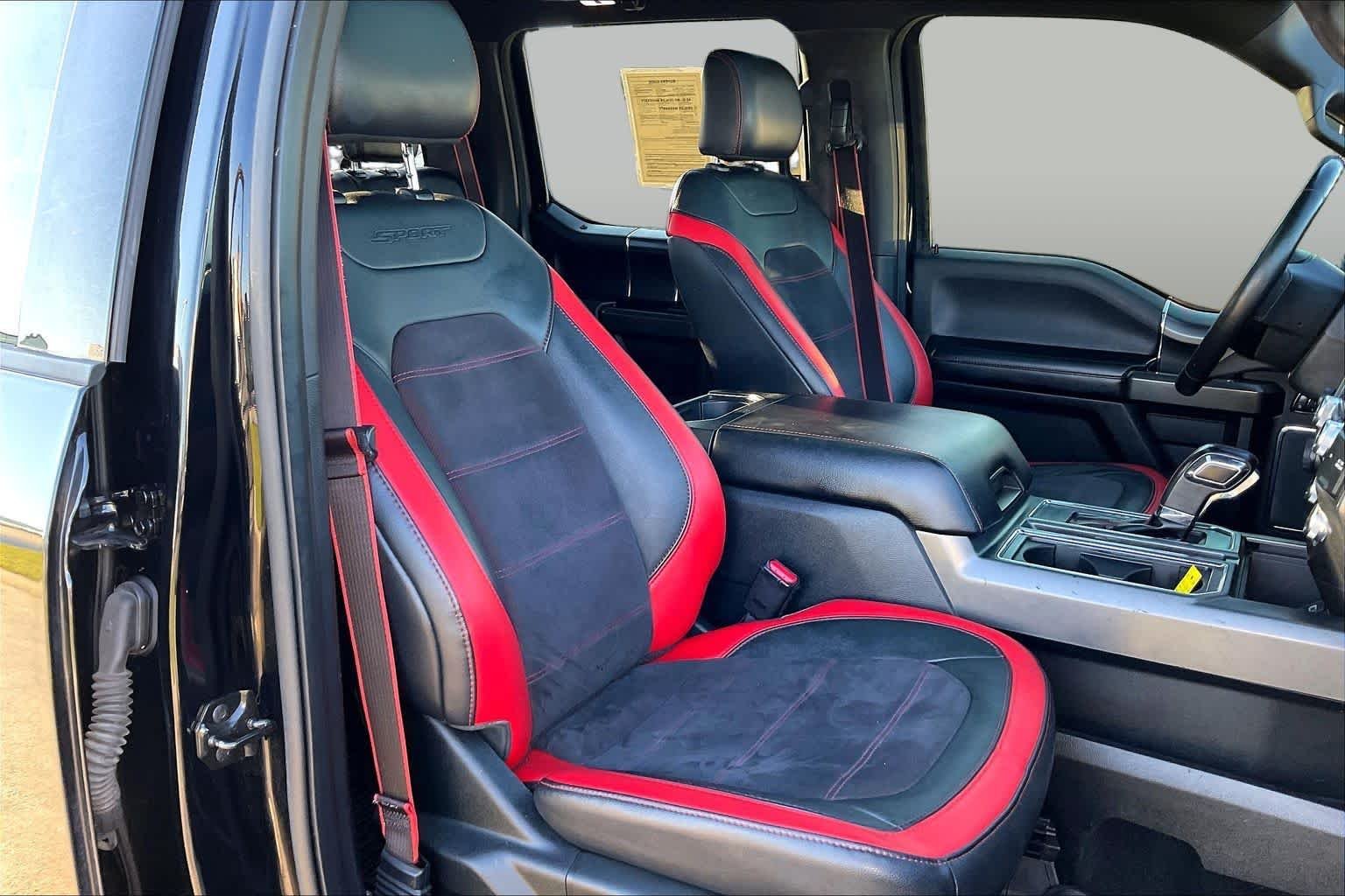Used 2017 Shadow Black Ford Lariat image 9