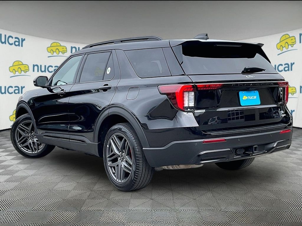 Used 2025 Black Ford ST-Line image 4