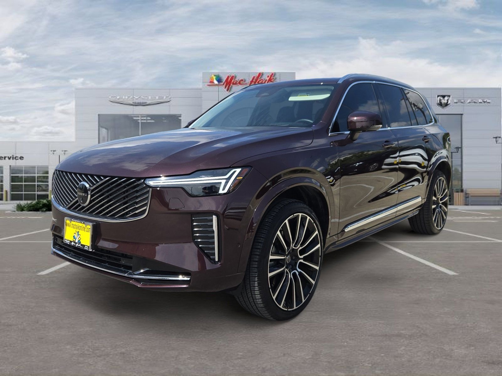 2025 Volvo XC90 B6 Ultra Bright 7-Seater 4WD's photo