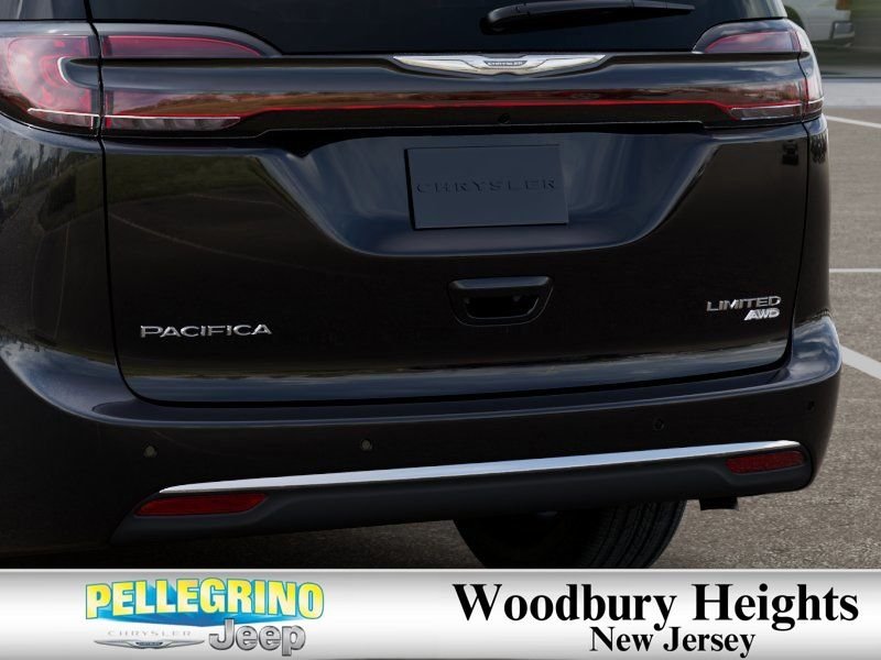 New 2026 Diamond Black Crystal Pearl-Coat Exterior Paint Chrysler Limited image 13