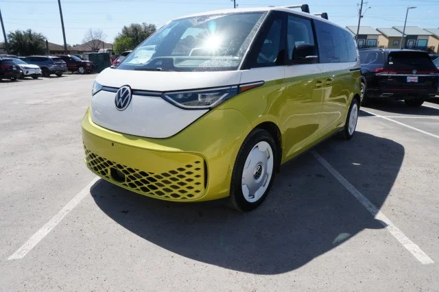 2025 Volkswagen ID. Buzz 1st Edition 4Motion's photo