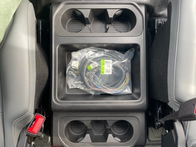 2025 Ford F-350 Super Duty Chassis Cab XL - Photo 29