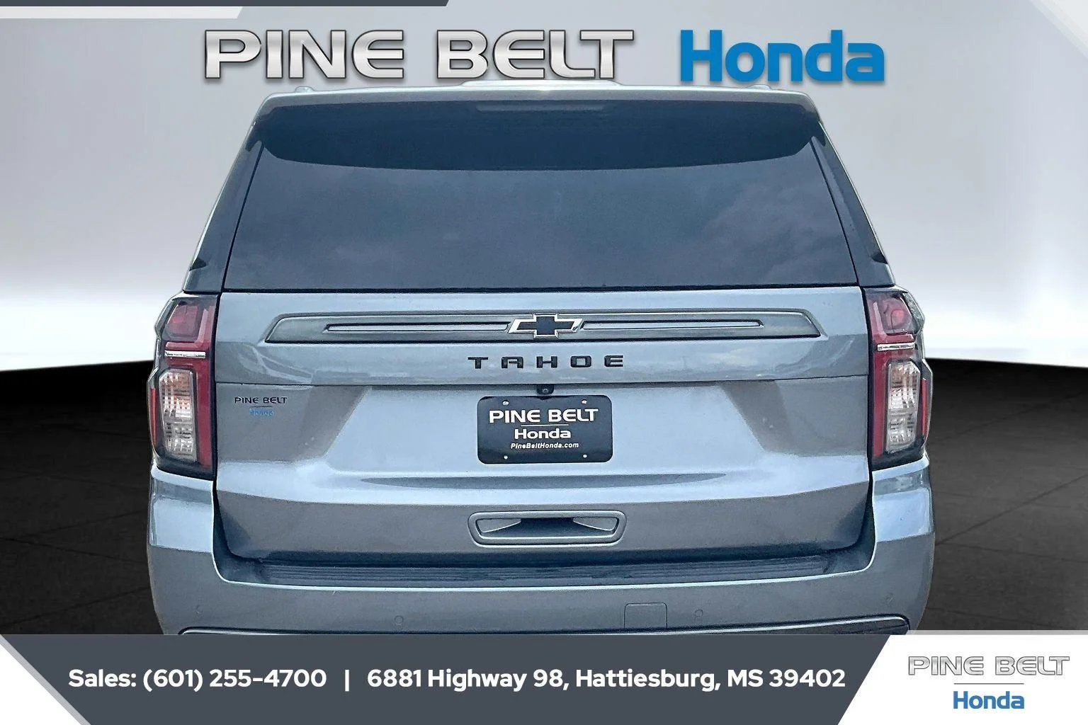 Used 2021 Satin Steel Metallic Chevrolet Z71 image 4