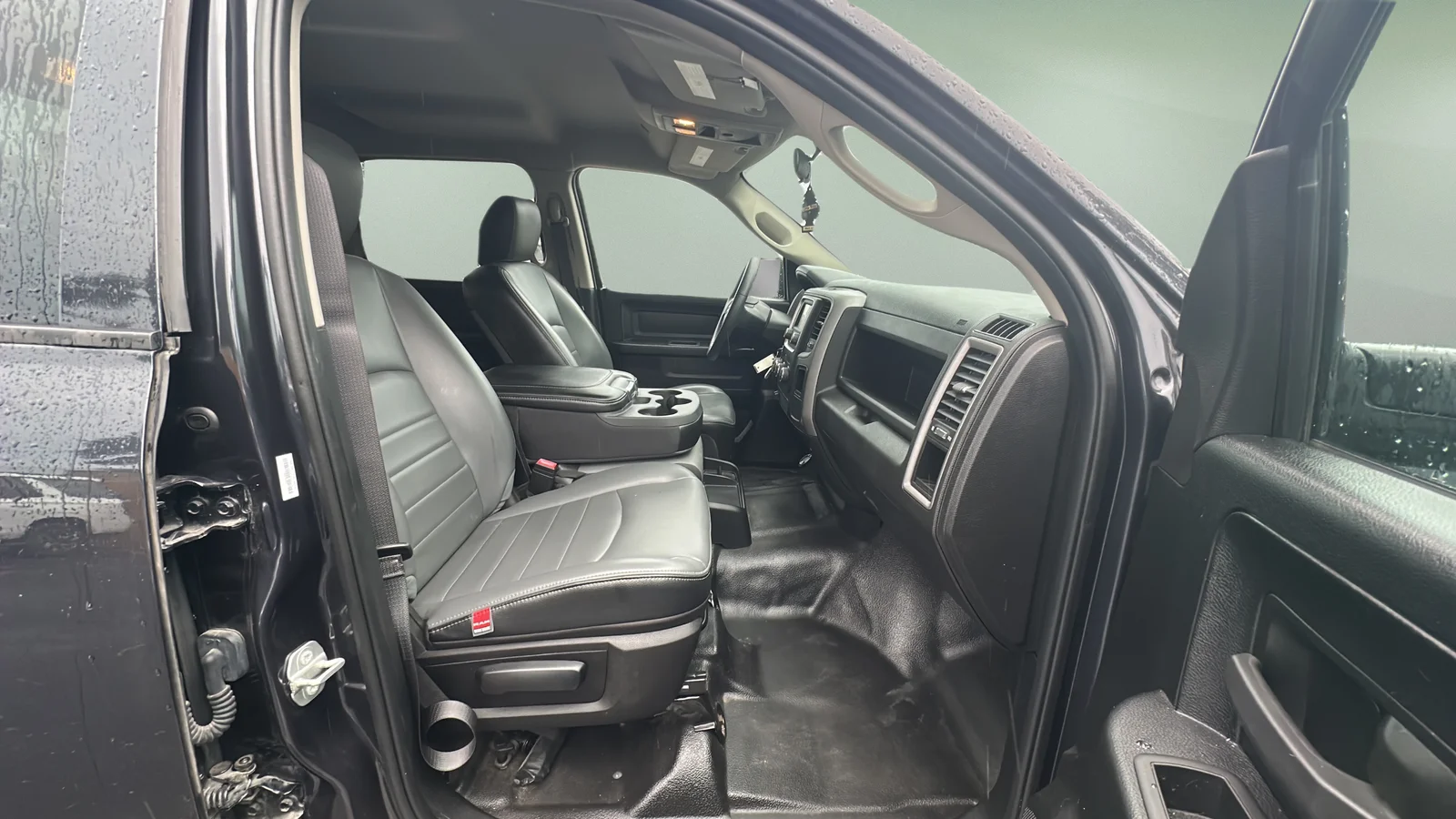 Used 2021 Gray Ram Tradesman image 16