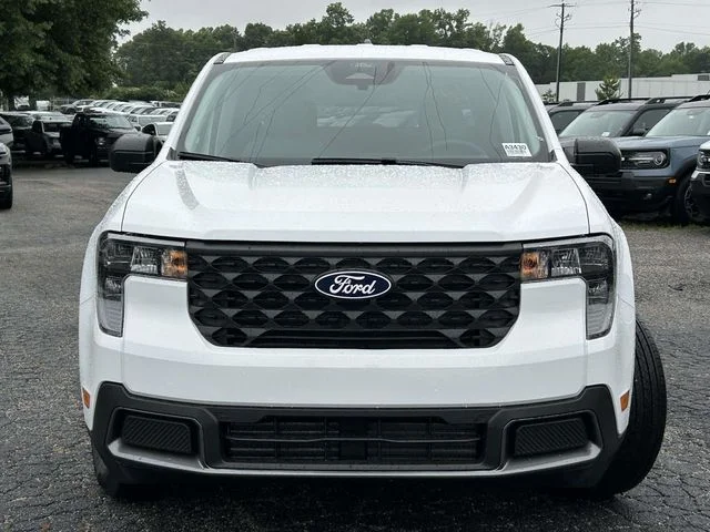 New 2026 Oxford White Ford XLT image 6