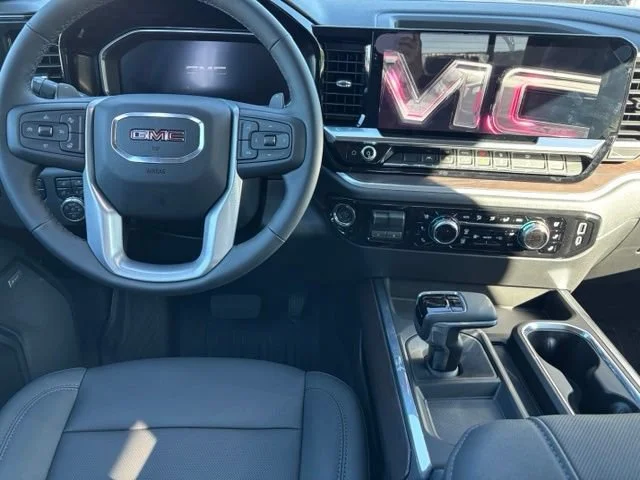 New 2026 Onyx Black GMC SLT image 19