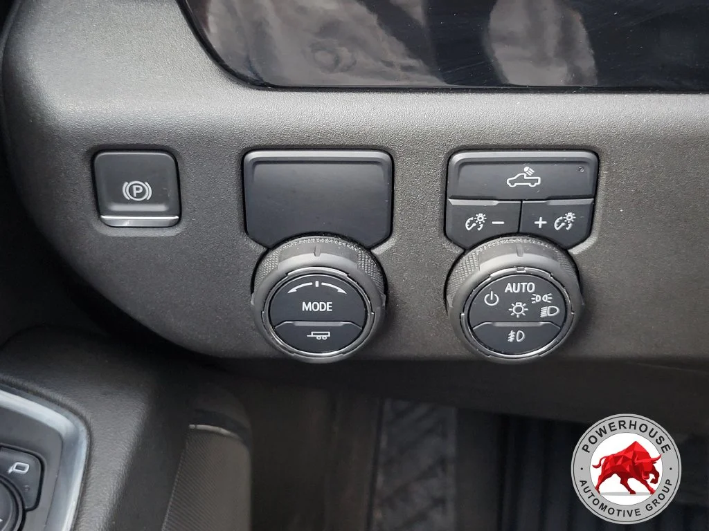 Used 2024 Gray Chevrolet RST image 27