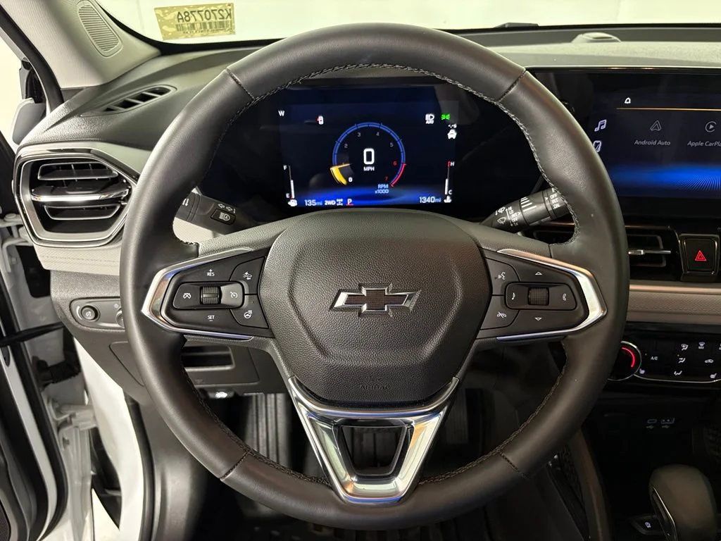 Used 2026 White Chevrolet LT image 19